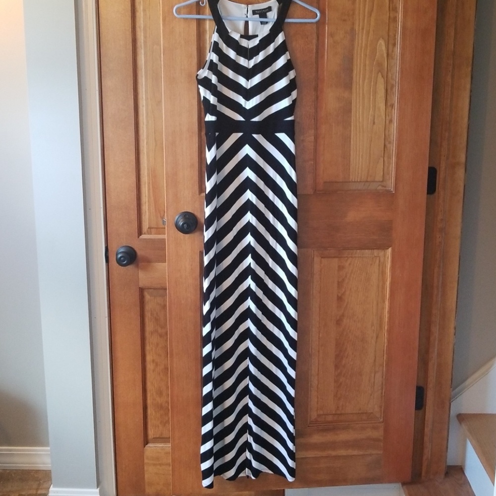 WHBM Chevron black and white maxi dress